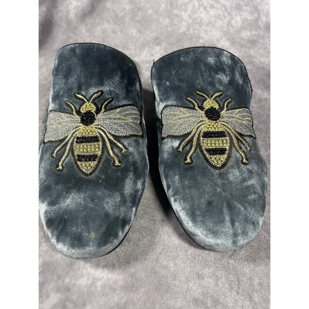 Steve Madden Women's 11M Blue Velvet Bee Embroidered Backless Mule Loafers - Picture 2 of 3